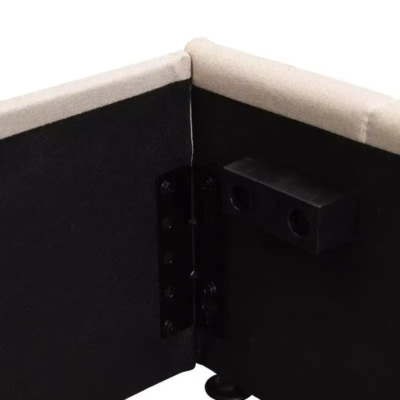 Lit plateforme rembourré Queen size