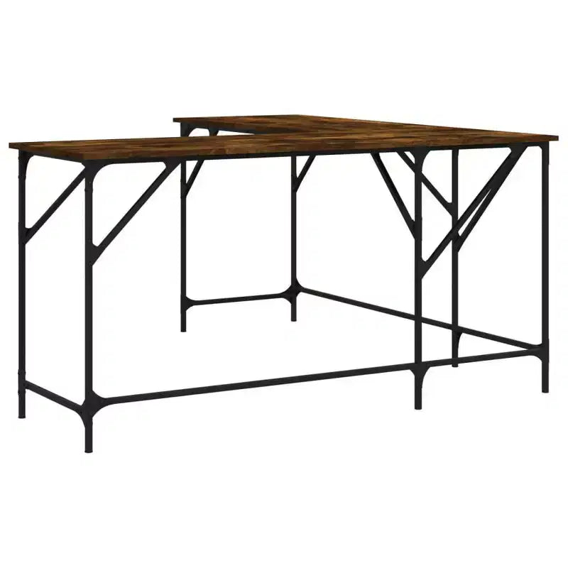 Bureau en chêne brun.